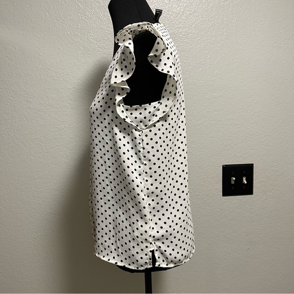 Forever 21  Polka Dot Pleated Flutter Top - Small - Picture 5 of 8